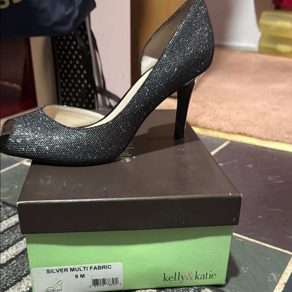 Kelly & Katie Silver Peep Toe Heels